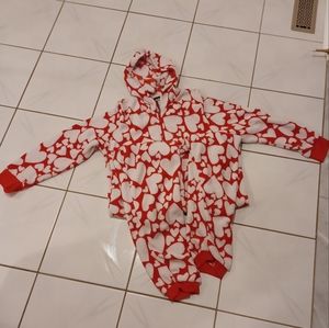 4/$60 Hooded Heart Onesie - Size XL
